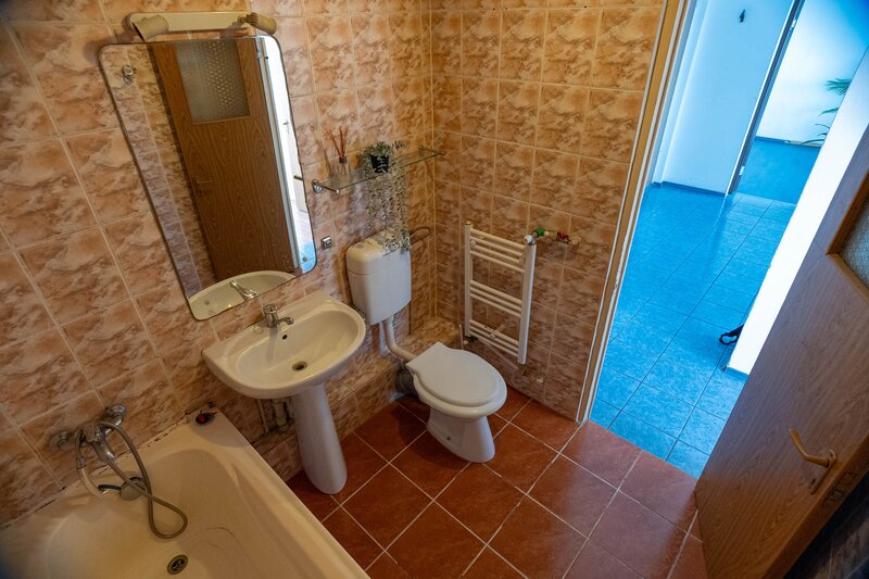 Crangasi, 7 minute Metrou, Constructorilor, comision 0%, apartament 2 camere.